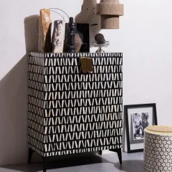 WOOOD Wandkast Menne Zwart - 81x108x43 cm